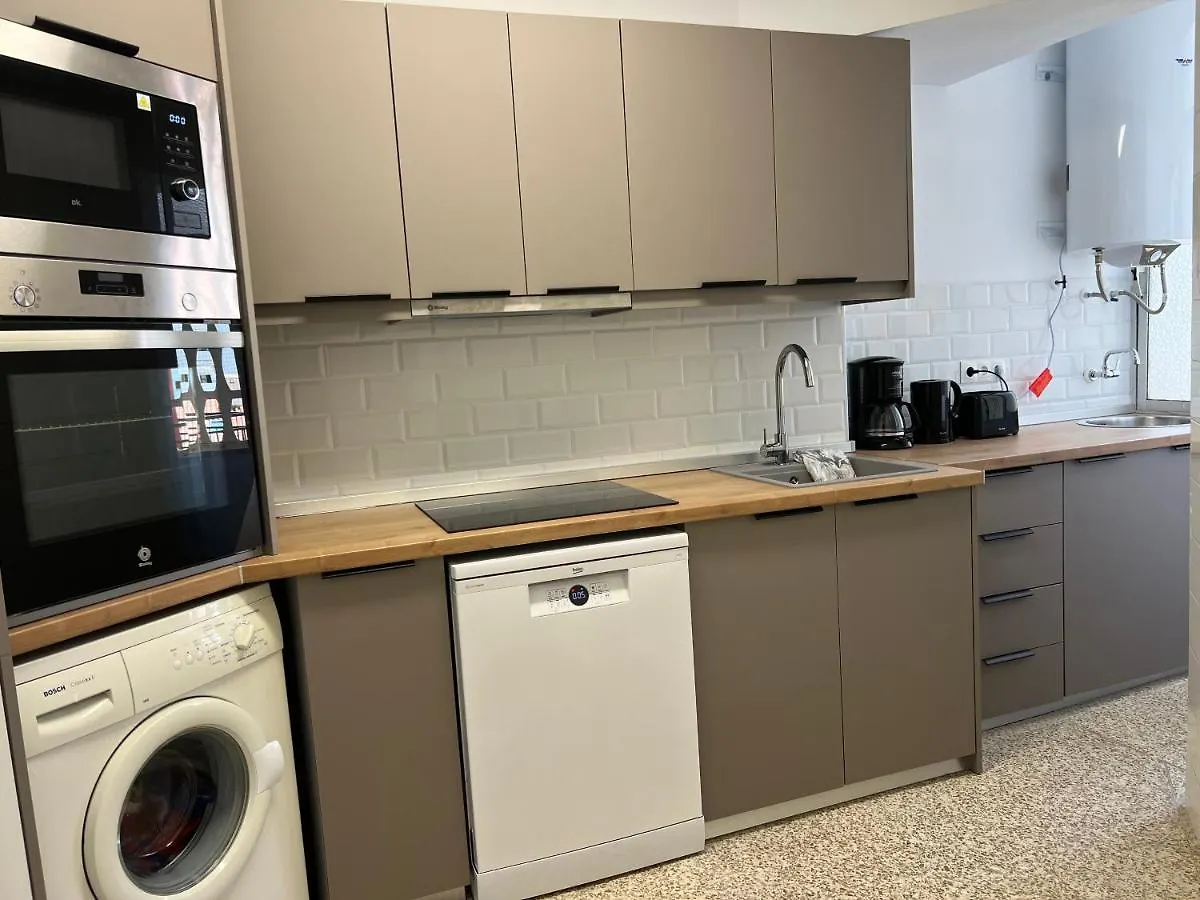 Cozy And Quiet, Pax7 Los Boliches, 3D, 2B, Pool And Close To The Beach Fuengirola Spain