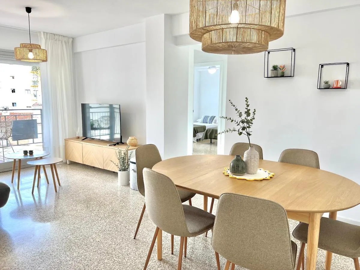 Cozy And Quiet, Pax7 Los Boliches, 3D, 2B, Pool And Close To The Beach Fuengirola Apartment