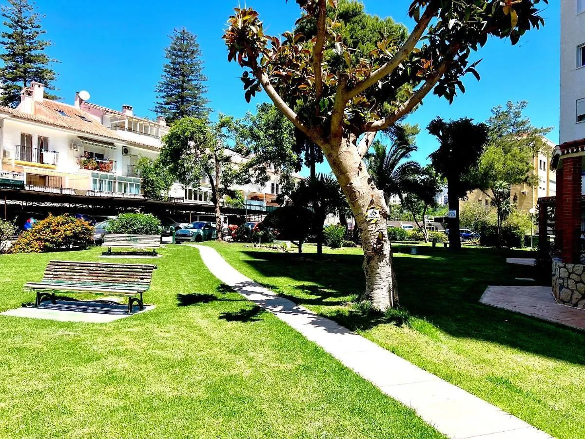Cozy And Quiet, Pax7 Los Boliches, 3D, 2B, Pool And Close To The Beach Fuengirola Apartment
